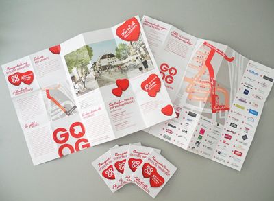 Der neue Flyer in frischem Weiß-Rot. Quelle: Stadt Offenburg